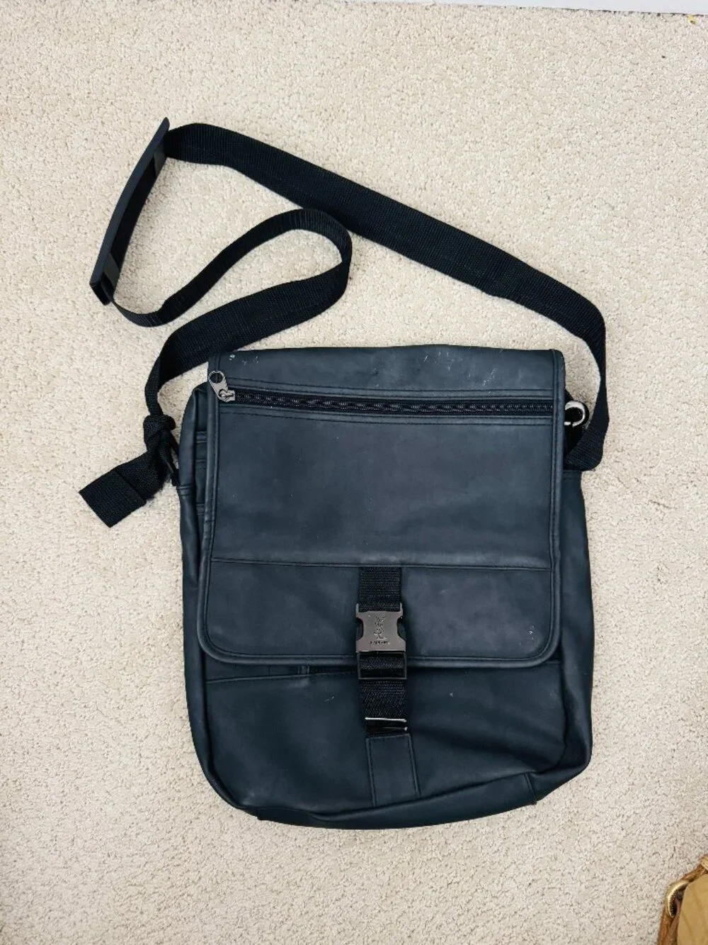 YSL Parfums Messenger Bag Black Yves Saint Laurent Multi Pocket Vintage Faux Lea
